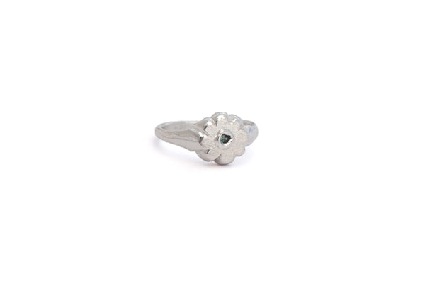 Little Fleur Signet - Sapphire