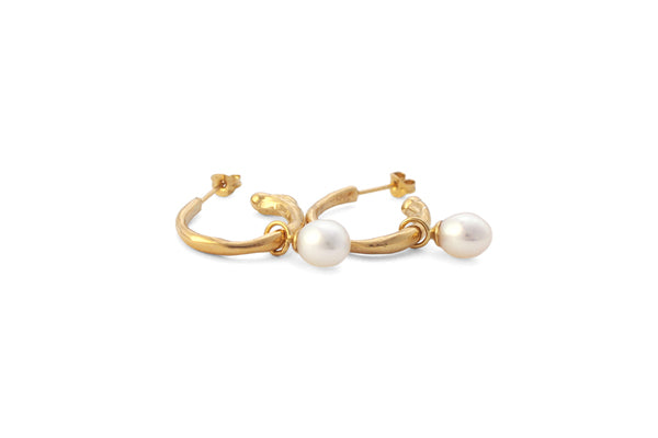 Drip Hoops w/ Pearls - Gold